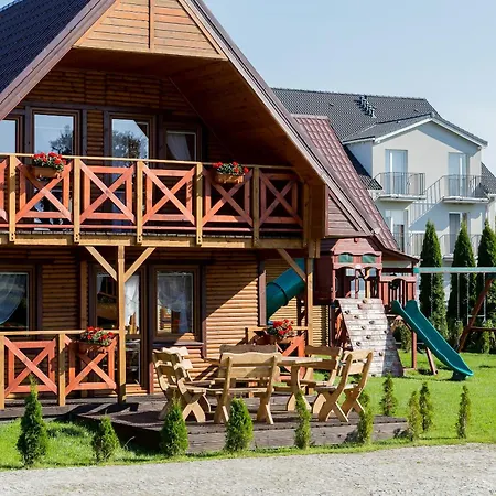 Bursztynek Zadaszony I Podgrzewany Basen - 3 Sypialnie 6-8 Osob