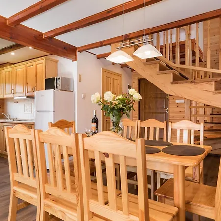 Holiday home Bursztynek Zadaszony I Podgrzewany Basen - 3 Sypialnie 6-8 Osob Rewal