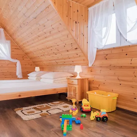 Holiday home Bursztynek Zadaszony I Podgrzewany Basen - 3 Sypialnie 6-8 Osob *