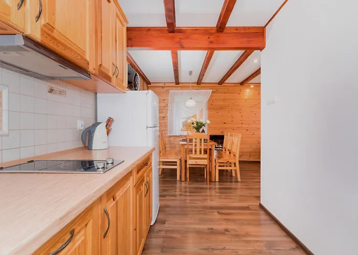 Bursztynek Zadaszony I Podgrzewany Basen - 3 Sypialnie 6-8 Osob 레왈