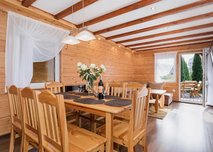 Bursztynek Zadaszony I Podgrzewany Basen - 3 Sypialnie 6-8 Osob * 레왈