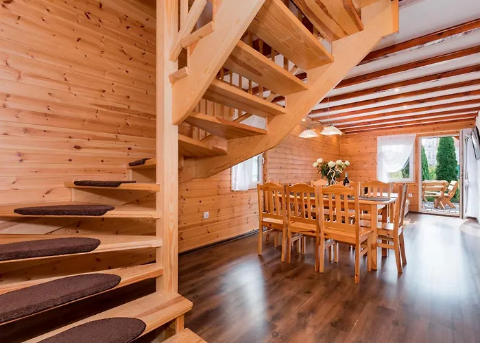 Bursztynek Zadaszony I Podgrzewany Basen - 3 Sypialnie 6-8 Osob * 레왈