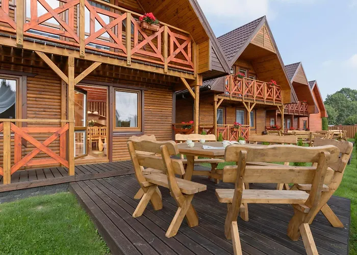 Bursztynek Zadaszony I Podgrzewany Basen - 3 Sypialnie 6-8 Osob 펜션