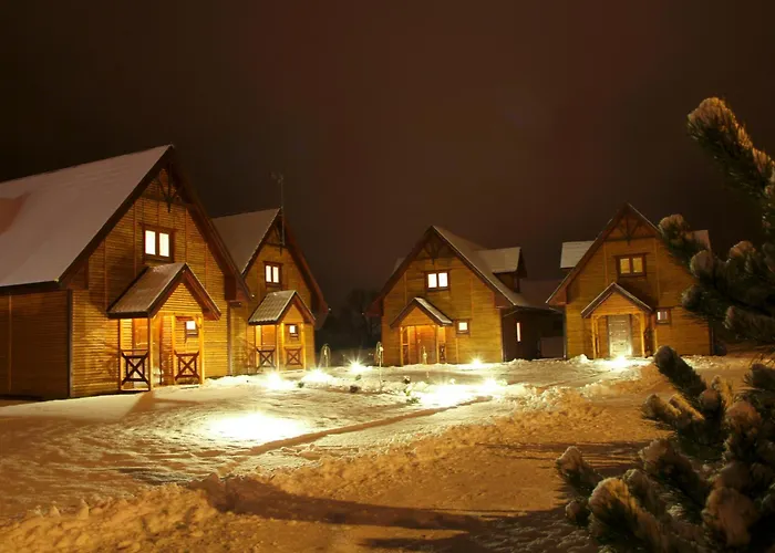 Bursztynek Zadaszony I Podgrzewany Basen - 3 Sypialnie 6-8 Osob